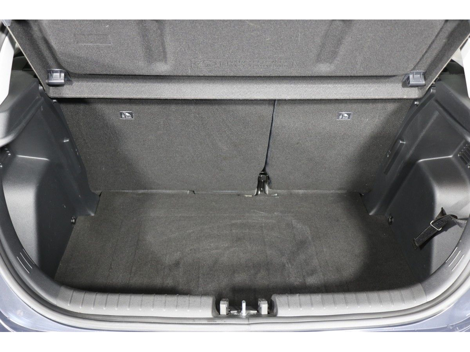 2022 Hyundai i20 - image 6