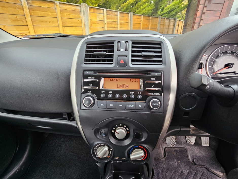2013 Nissan Micra - image 22