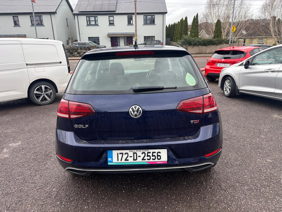 2017 Volkswagen Golf - image 6