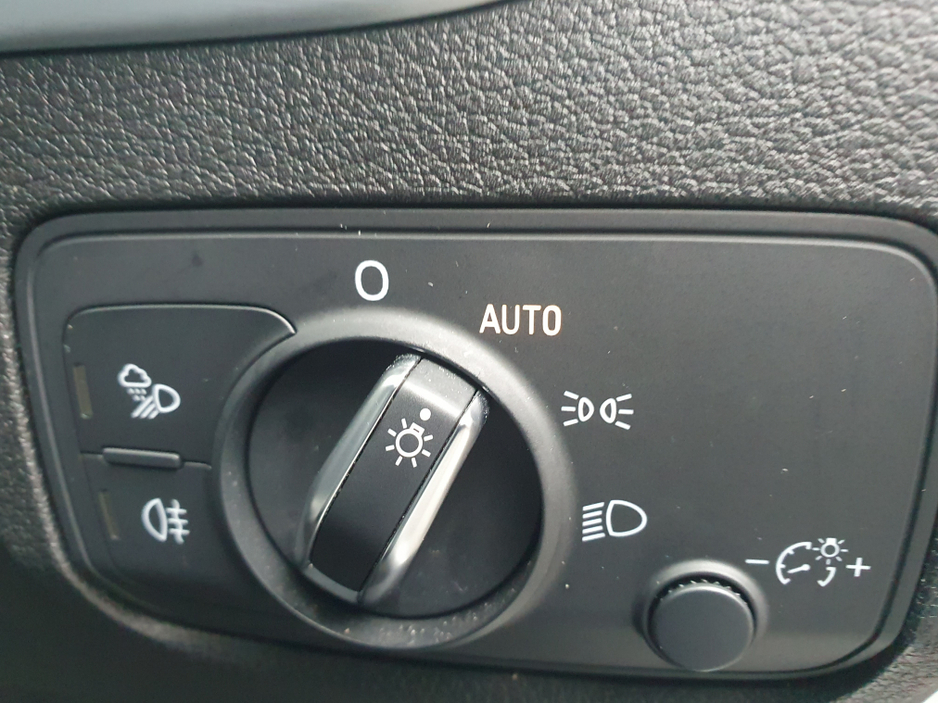 2019 Audi Q2 - image 23