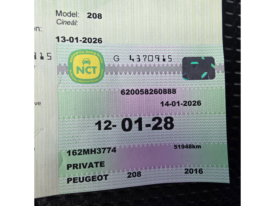 2016 Peugeot 208 1.2 Puretech 110 bhp automatic Allure 5d €9,950