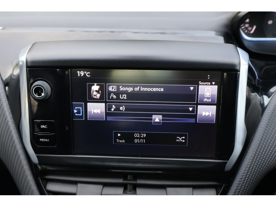 2015 Peugeot 2008 ALLURE Low Mileage Huge Spec €9,495