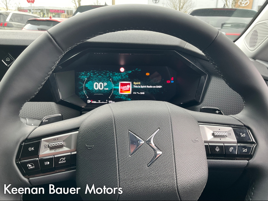 2026 DS Automobiles DS 4 - image 13