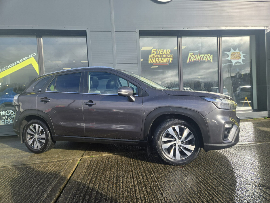 2023 Suzuki SX4 S-Cross  €23,950