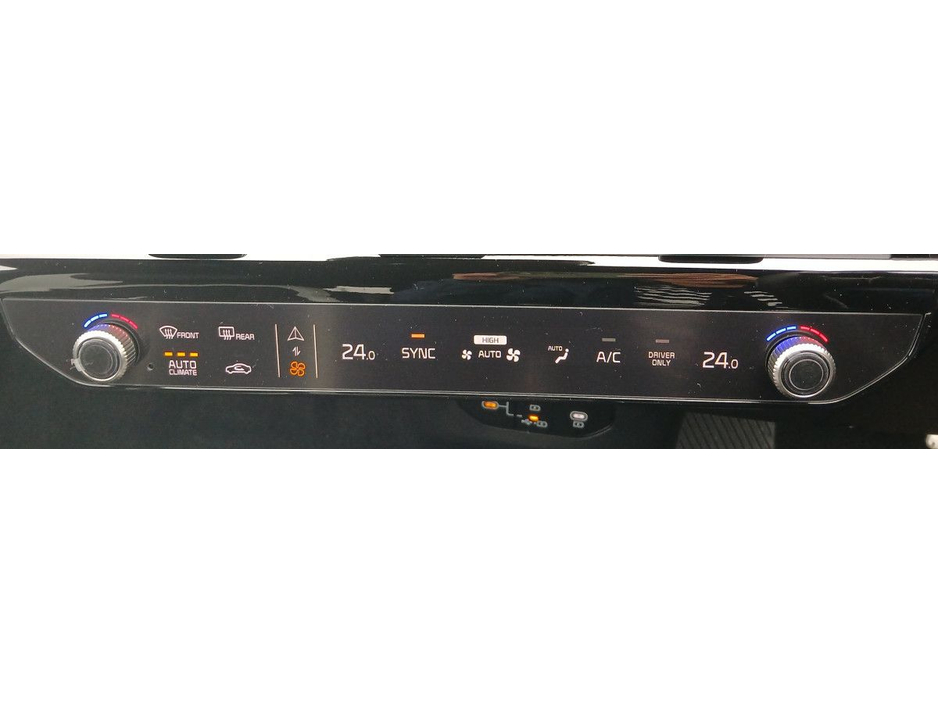 2026 Kia EV6 - image 20