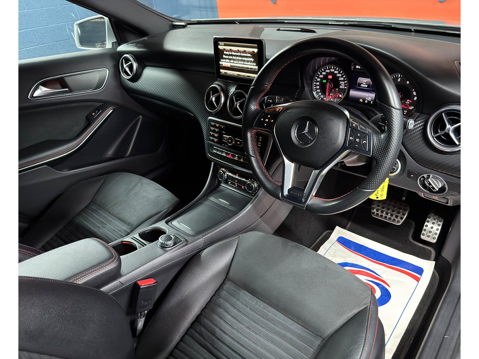 2015 Mercedes-Benz A Class - image 24