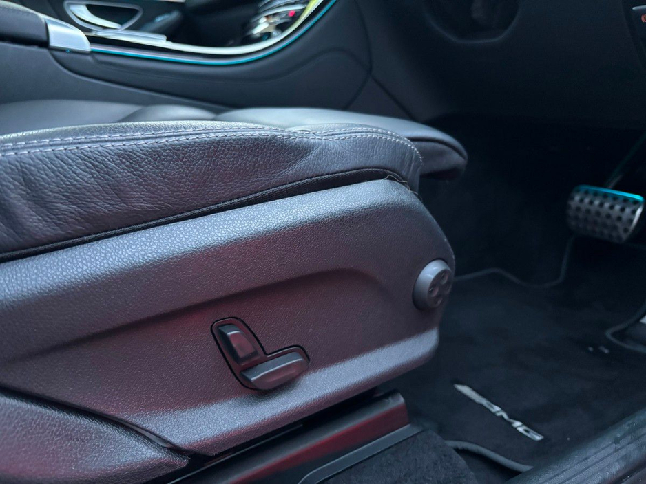 2022 Mercedes-Benz EQC PREMIUM AMG LINE 400 4MATIC SUNROOF €37,995