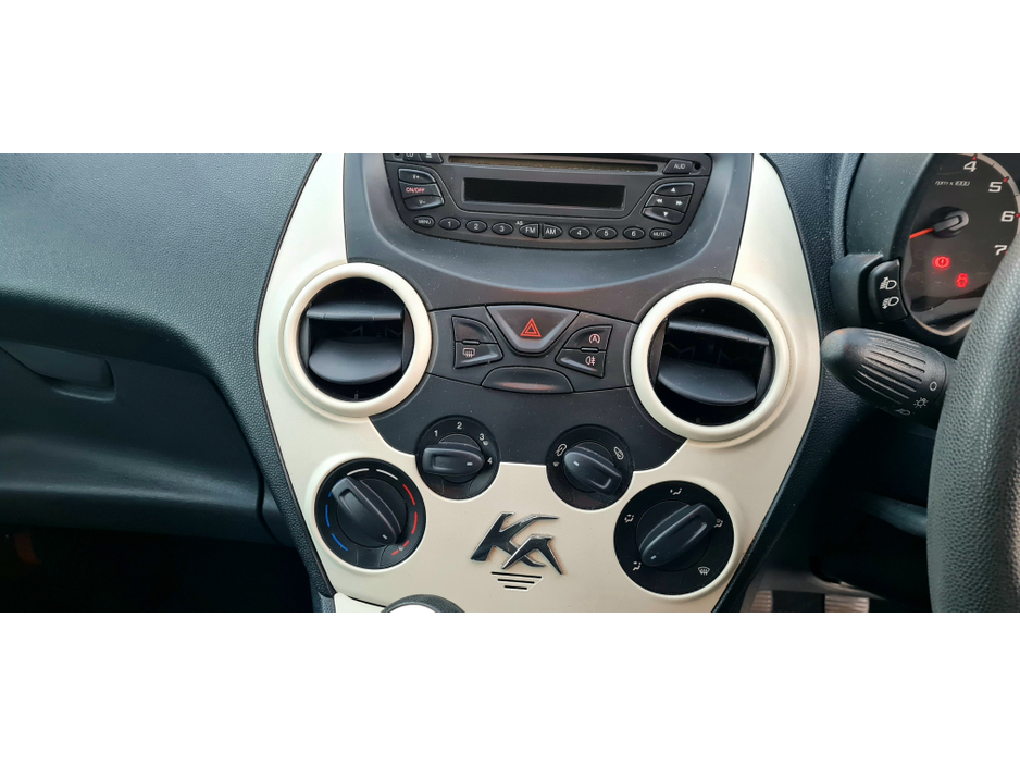 2014 Ford Ka 1.2L Petrol  Studio 3DR €5,900