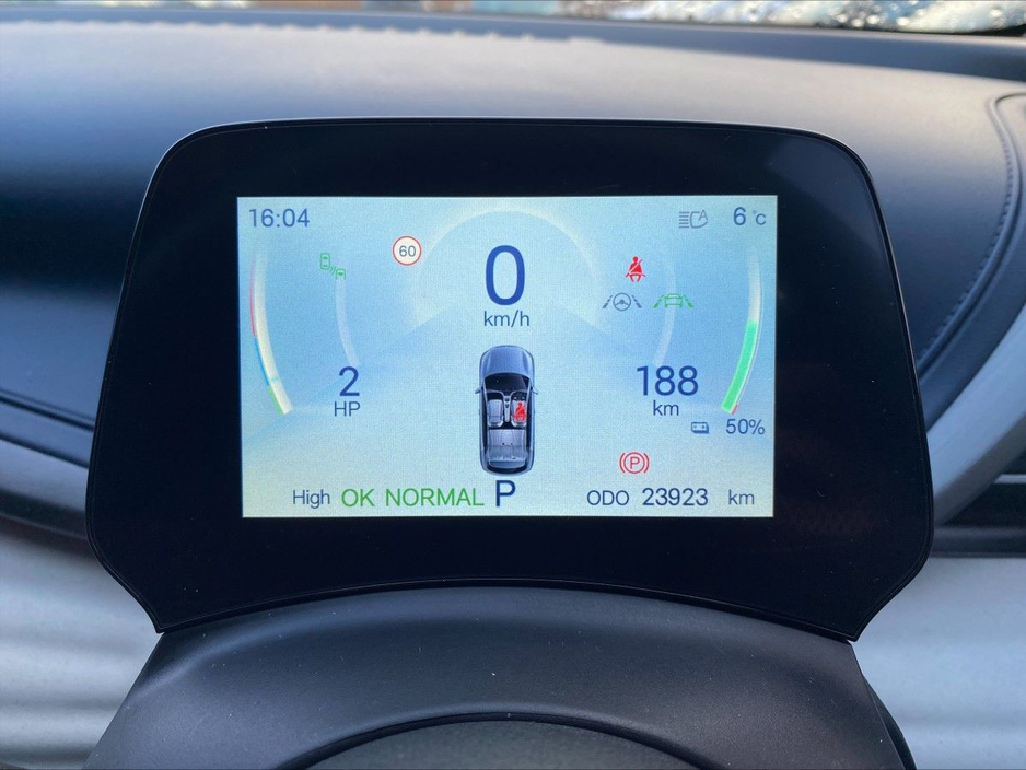 2025 BYD ATTO 3 - image 10