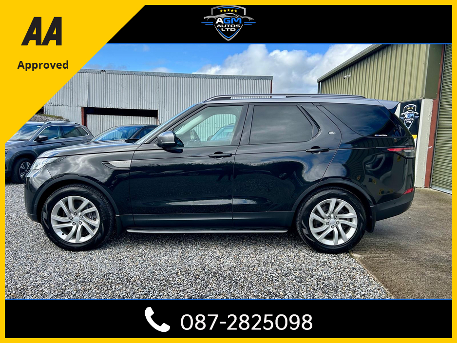 2020 Land Rover Discovery - image 7