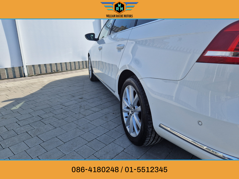 2013 Volkswagen Passat - image 17