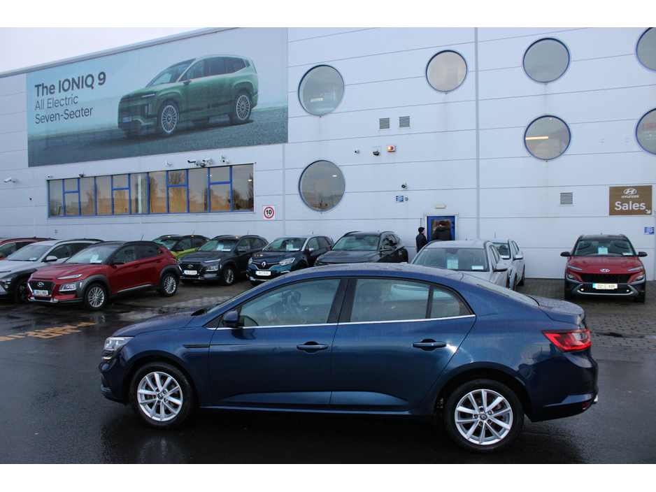 2019 Renault Megane 1.3 TCe 140 GPF Play €13,950