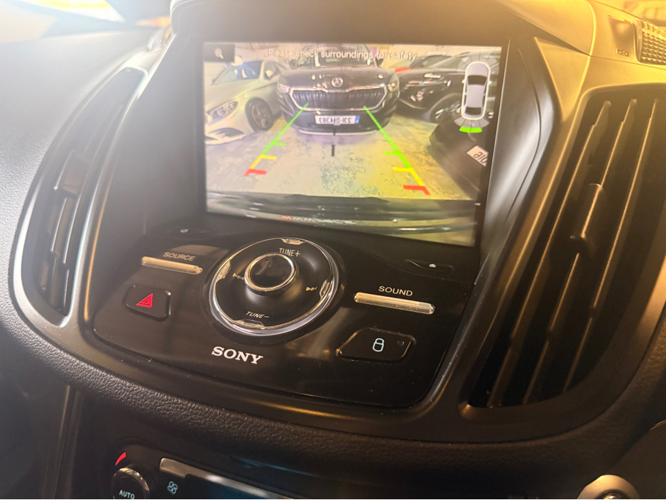 2016 Ford Kuga COMMERCIAL TITANIUM 4SEATS FWD 2.0 15 150PS 4 €10,750