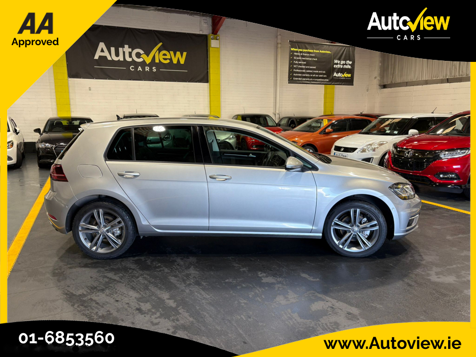 2020 Volkswagen Golf - image 12