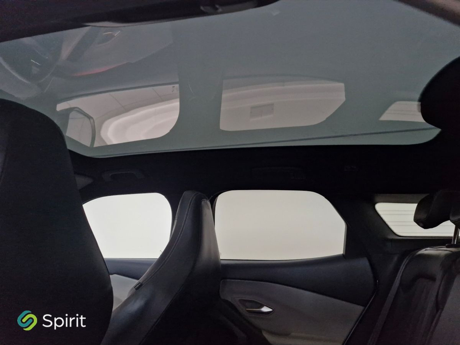 2025 Ford Explorer - image 17