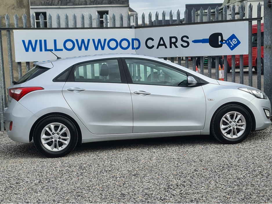 2015 Hyundai i30 - image 5