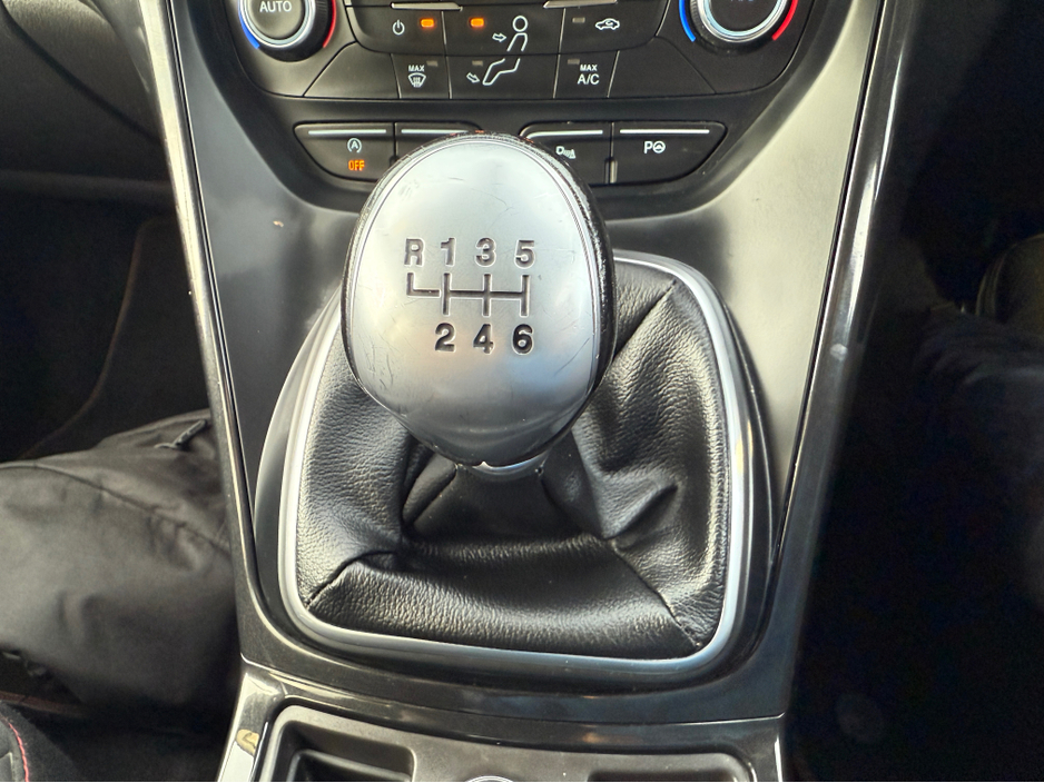 2019 Ford Kuga 2.0 TDCI ST-LINE 49k MILES €21,950