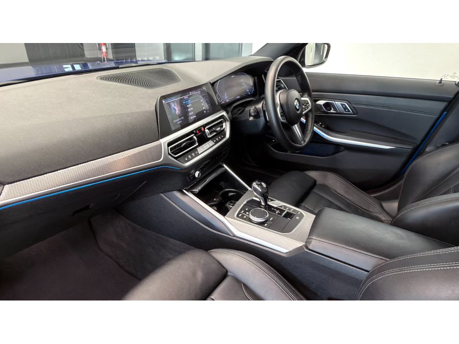2021 BMW 3 Series 330E MSPORT €30,500