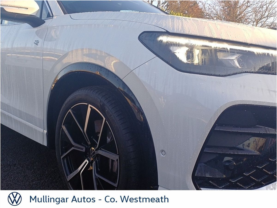 2025 Volkswagen Tiguan 2.0 TDI 150HP R-LINE (Fully Loaded) €59,950