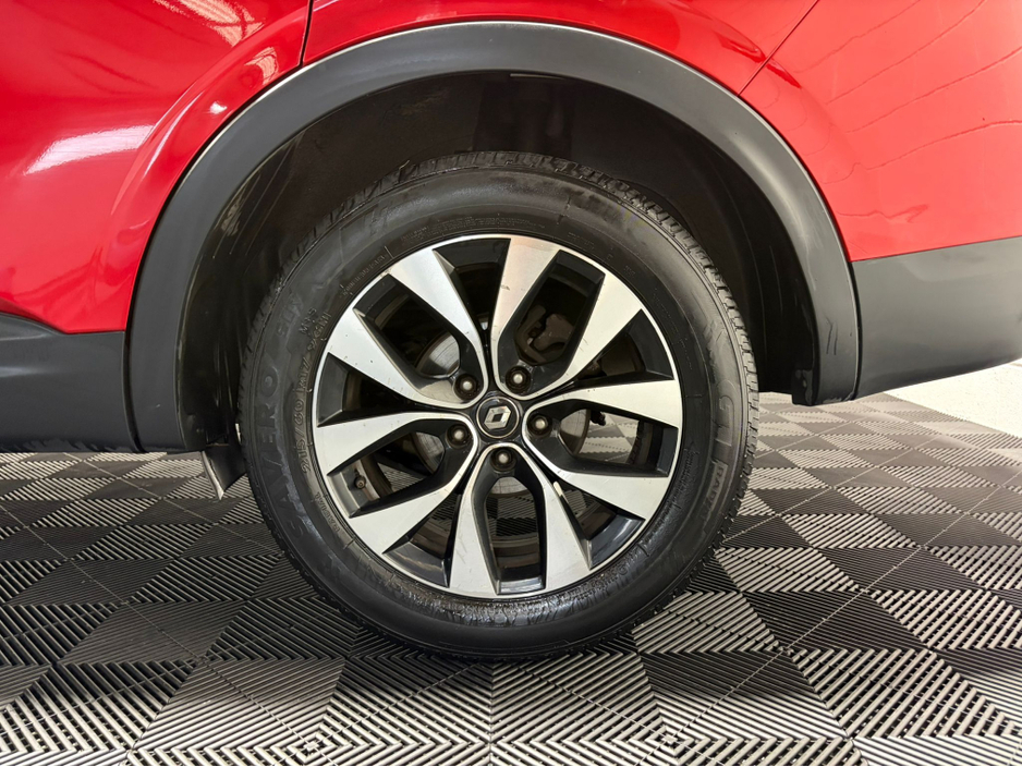 2022 Renault Arkana - image 14