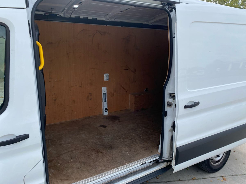 2023 Ford Transit - image 10