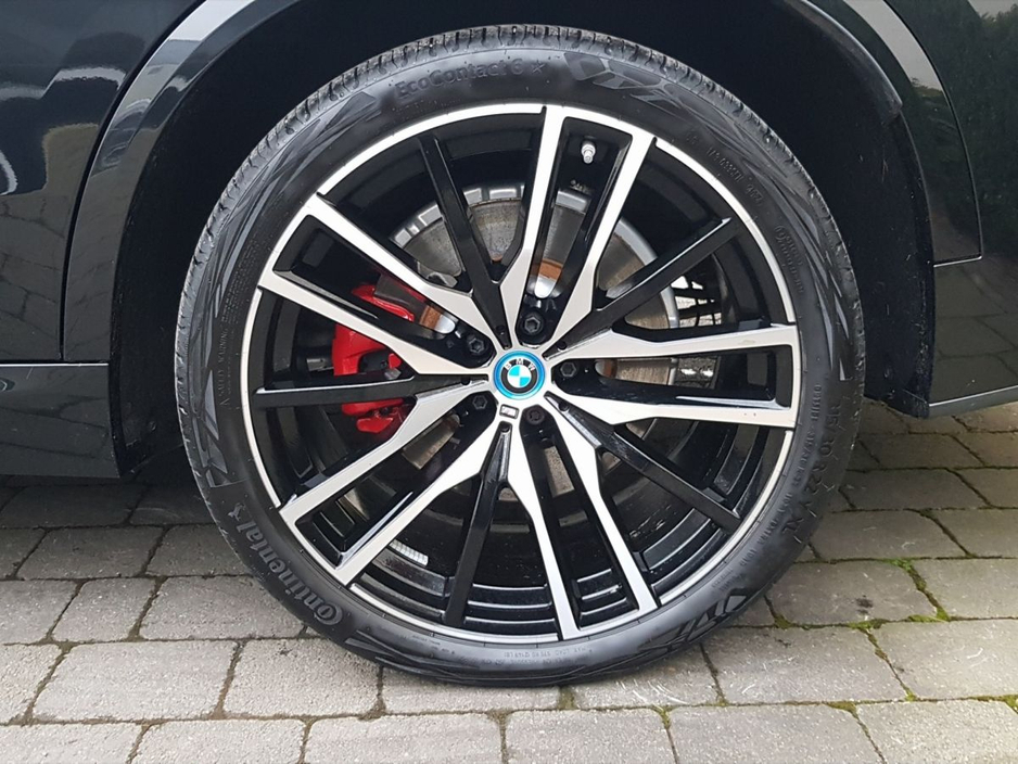 2025 BMW X5 xDrive50e M Sport