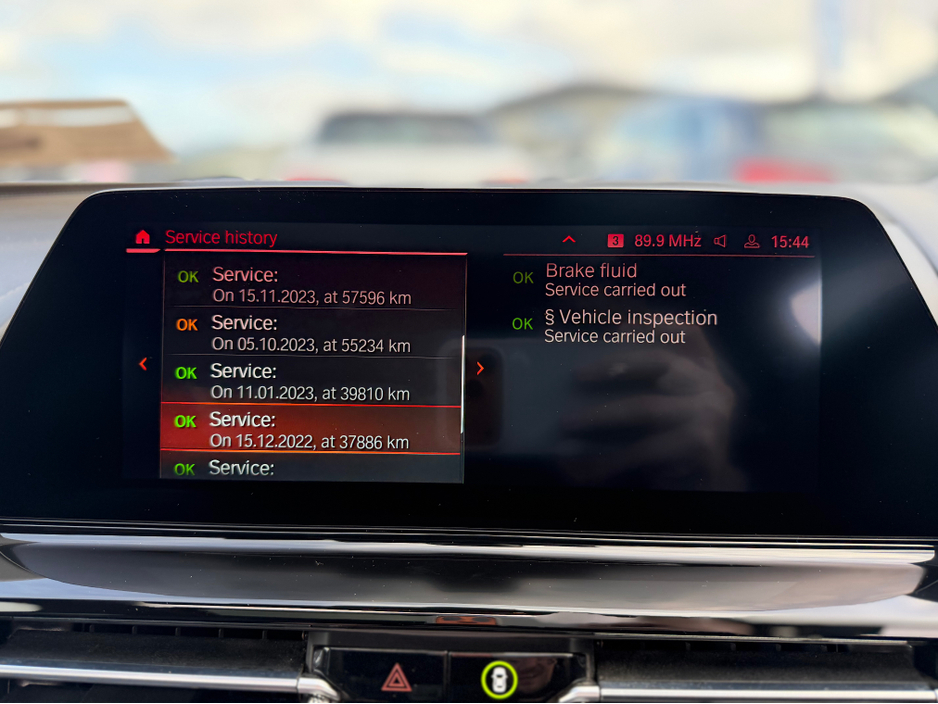 2020 BMW 8 Series - image 24