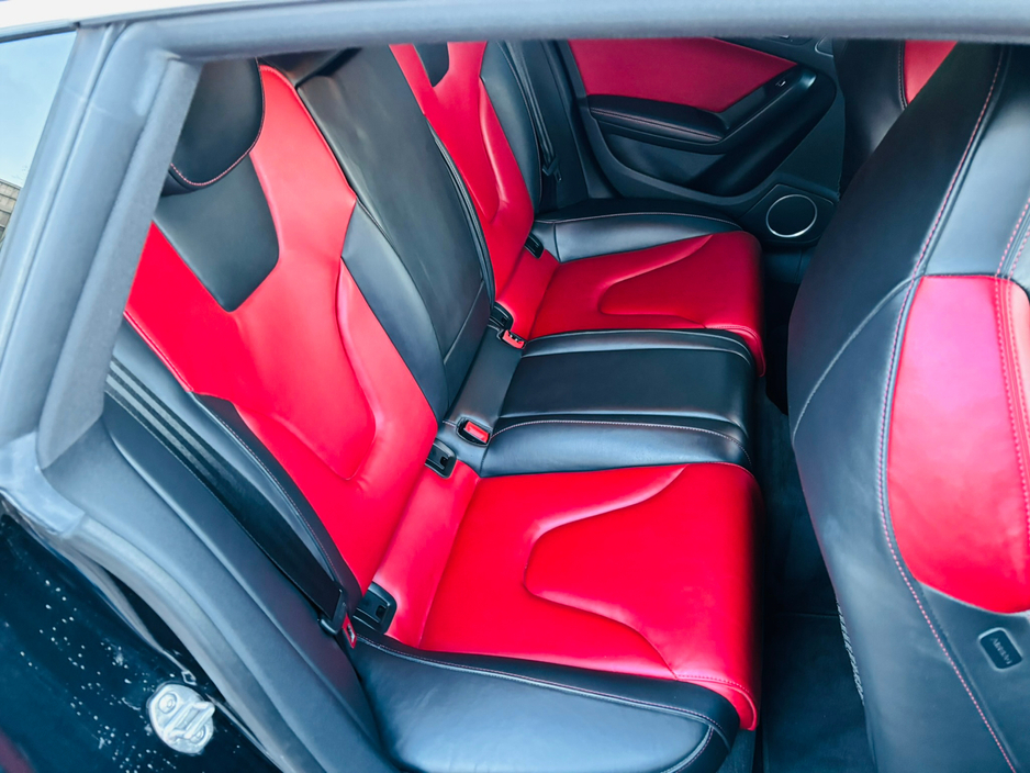 2012 Audi S5 - image 11