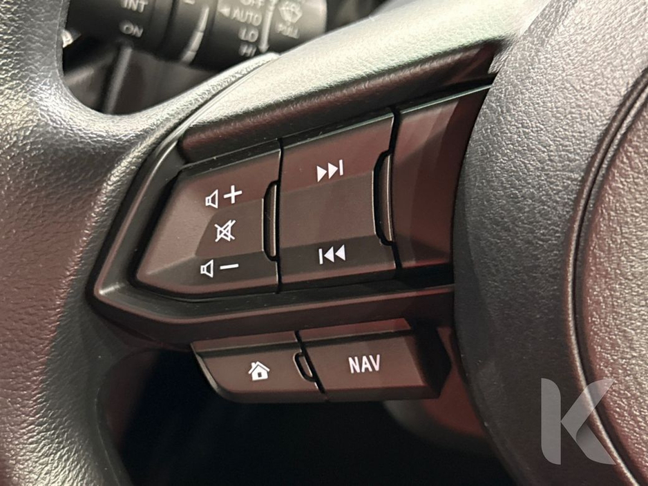 2021 Mazda Mazda2 - image 18