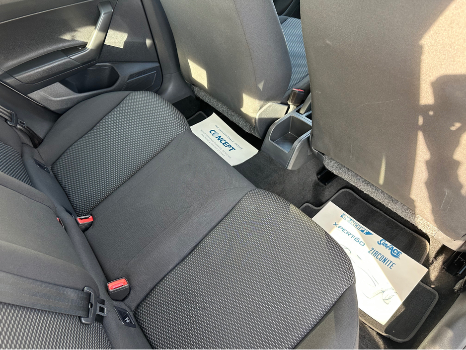 2021 Volkswagen Polo - image 23