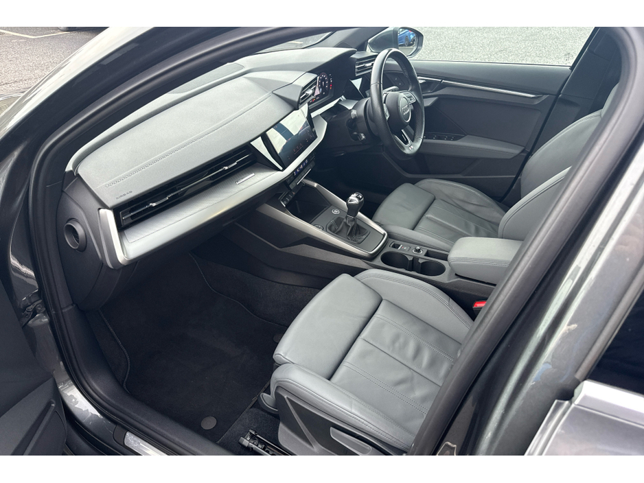 2023 Audi A3 - image 4