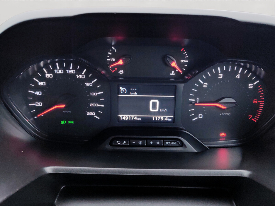 2020 Peugeot Partner  €10,995