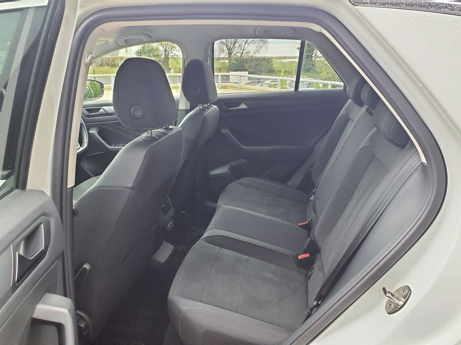 2023 Volkswagen T-Roc 2.0 TDi Sport DSG 150PS €30,950