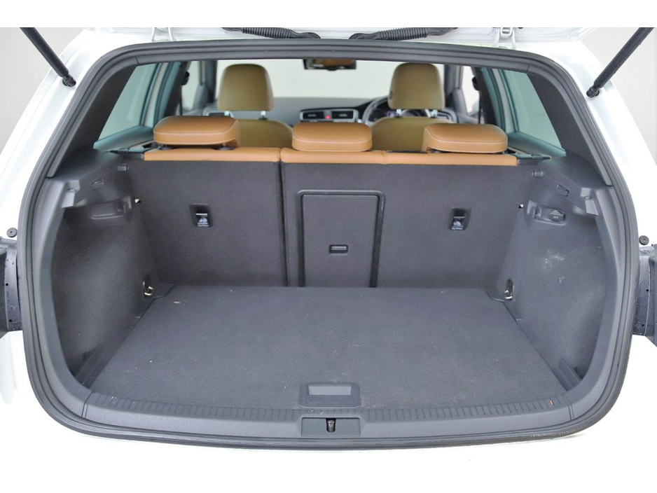 2014 Volkswagen Golf 1.4 TSI DSG 150HP HIGHLINE *FULL BROWN LEATHER*SAT NAV*REVERSE CAM* €13,890