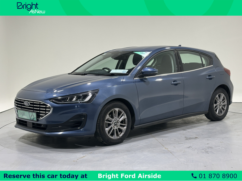 2024 Ford Focus - image 3