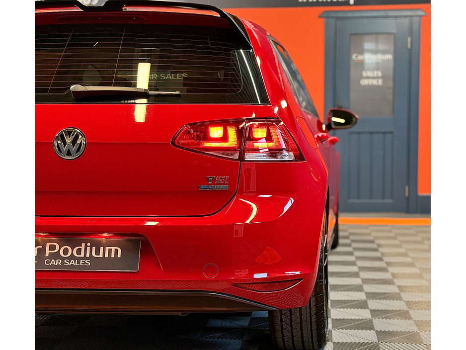 2015 Volkswagen Golf 1.4 TSI 5DR 150HP Highline €15,900
