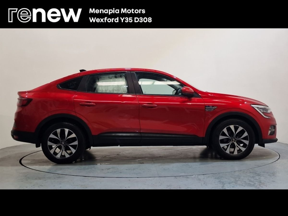 2022 Renault Arkana - image 7