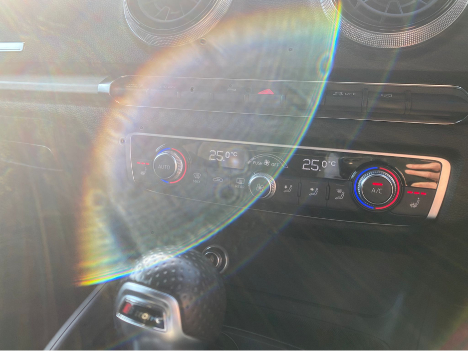 2018 Audi A3 - image 8