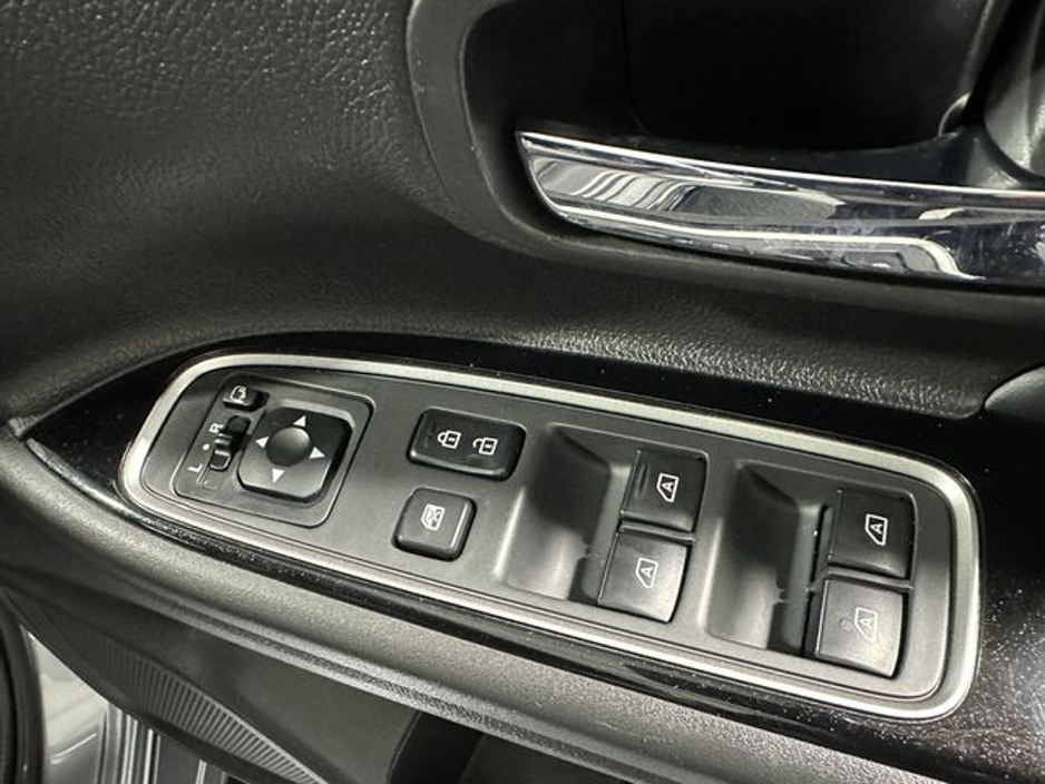 2020 Mitsubishi Outlander Phev Instyle 4