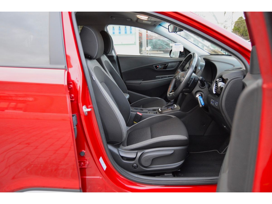 2020 Hyundai Kona 1.6 GDI Hybrid Executive €23,995