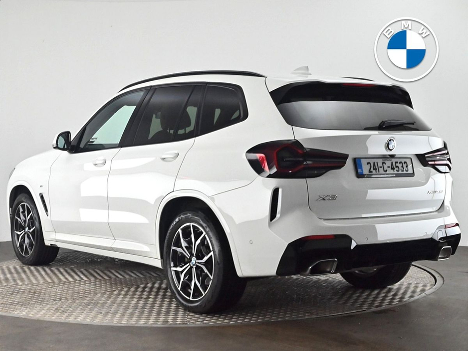 2024 BMW X3 - image 2