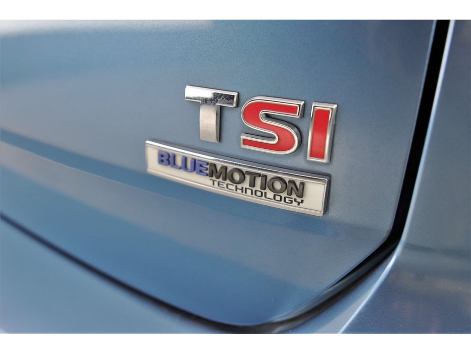 2017 Volkswagen Golf MK7 1.4 TSI DSG HIGHLINE 103KW €16,890