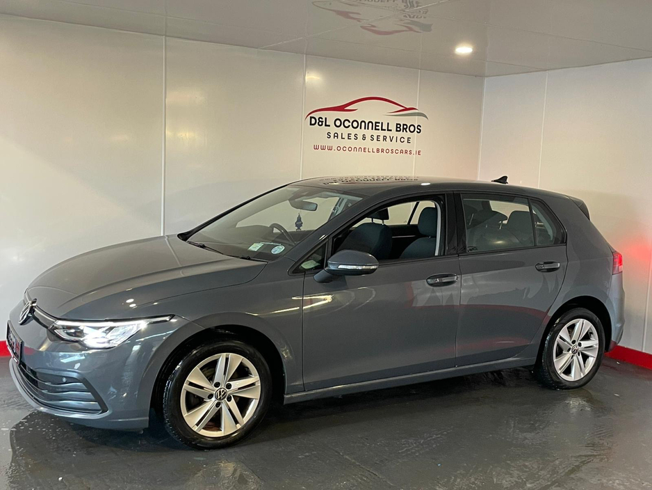 2020 Volkswagen Golf - image 9