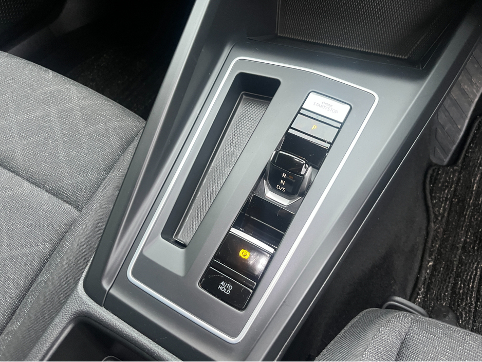 2021 Volkswagen Golf E-TSI AUTOMATIC 1.0 PETROL //HEAD UP DISPLAY//REVERSE CAMERA//KEYLESS ENTRY// €24,950