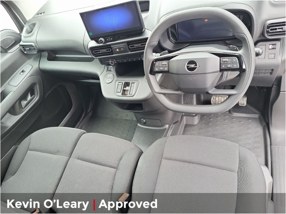 2026 Opel Combo - image 2