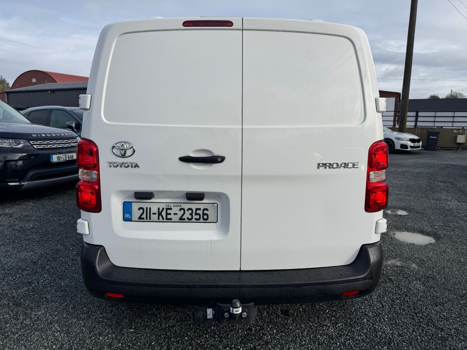 2021 Toyota Proace  €14,850
