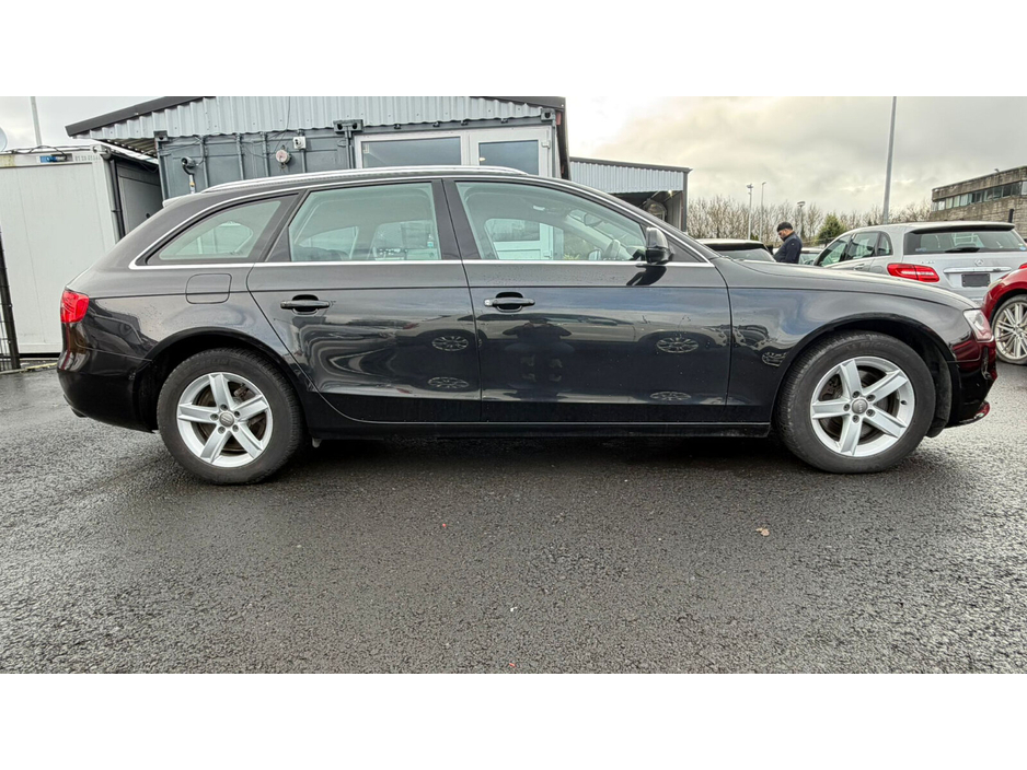 2014 Audi A4 2.0 TFSI 221BHP S TR. QU. S LINE AVANT €12,999