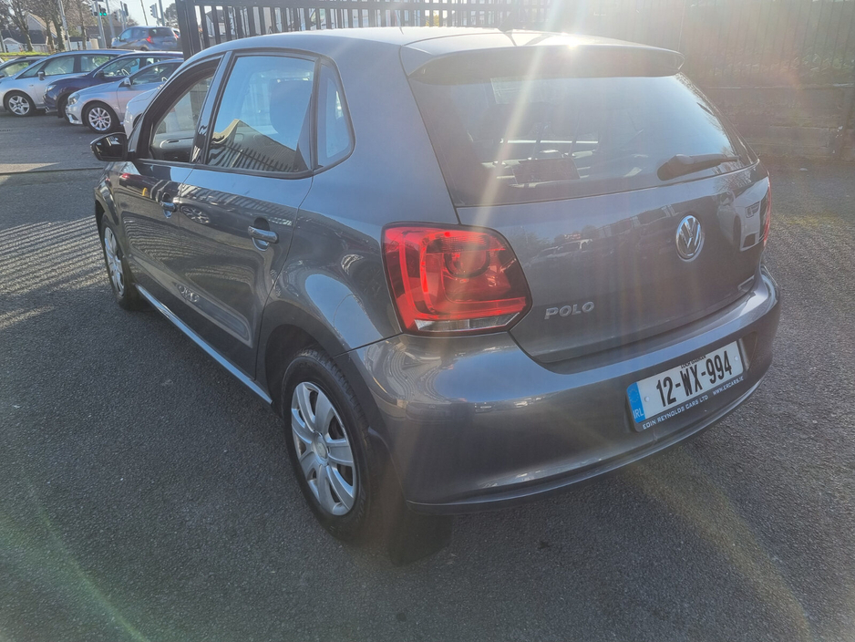 2012 Volkswagen Polo - image 12