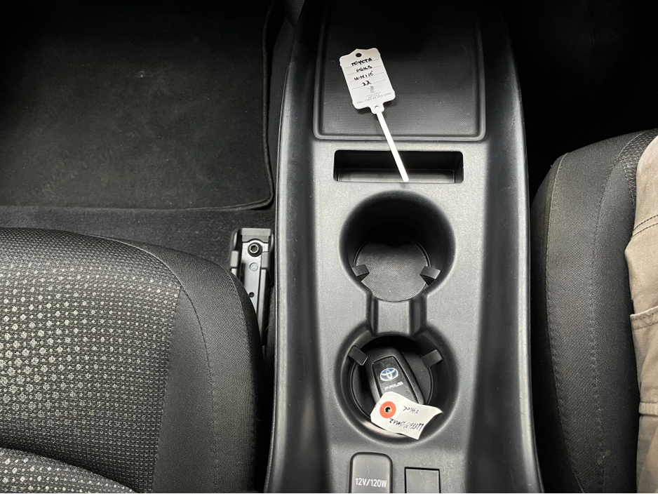 2022 Toyota Prius €21950 2022 TOYOTA PRIUS S 1.8 AUTOMATIC / CRUISE CONTROL / REVERSE CAMERA AND MORE €21,950