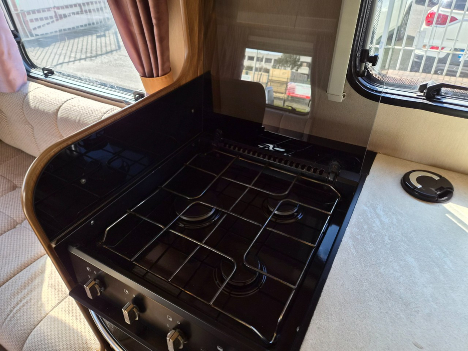 2015 Auto-Trail F-Line - image 24
